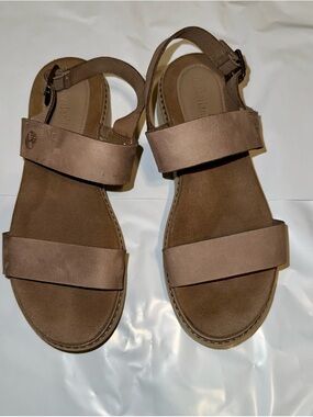 Timberland A274F Women's Beige Dual-Strap Slingback Sandals Size 7.5